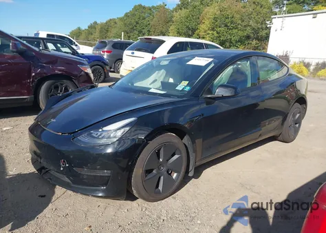 2022 Tesla Model 3 Long Range Dual Motor All-Wheel Drive z USA, uszkodzony, nr VIN 5YJ3E1EB6NF259227